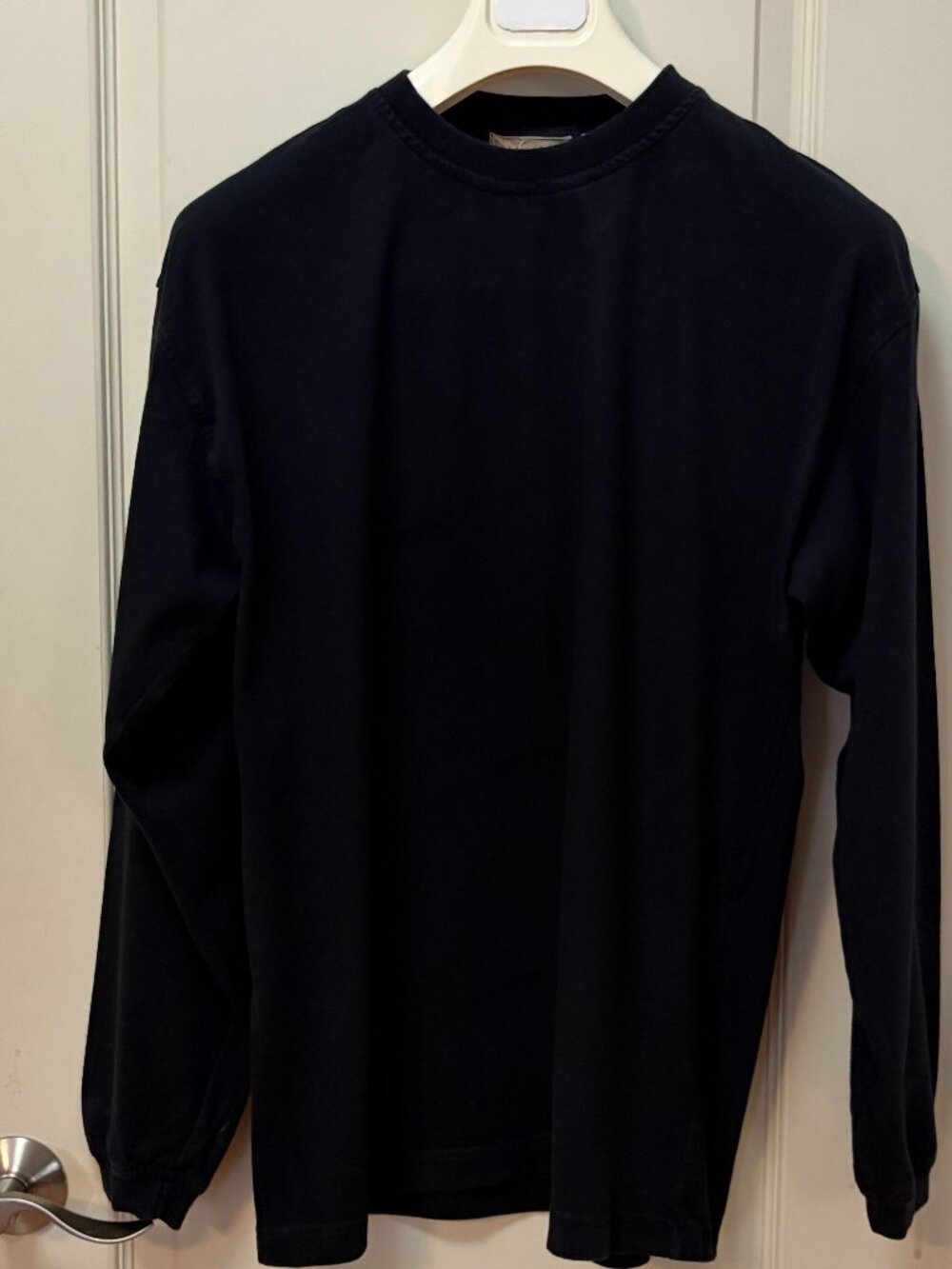 East Island Mens XL 100% Cotton L/S Crew Neck T Shirt. Black.